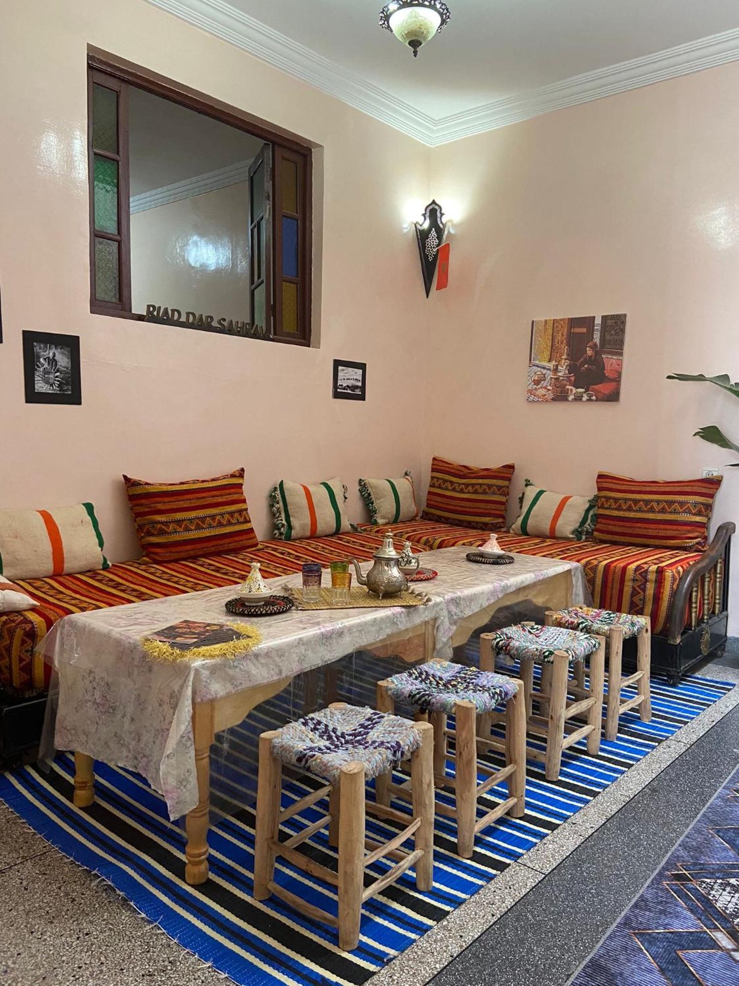 Riad Dar Sahrawi Marrakesh Buitenkant foto