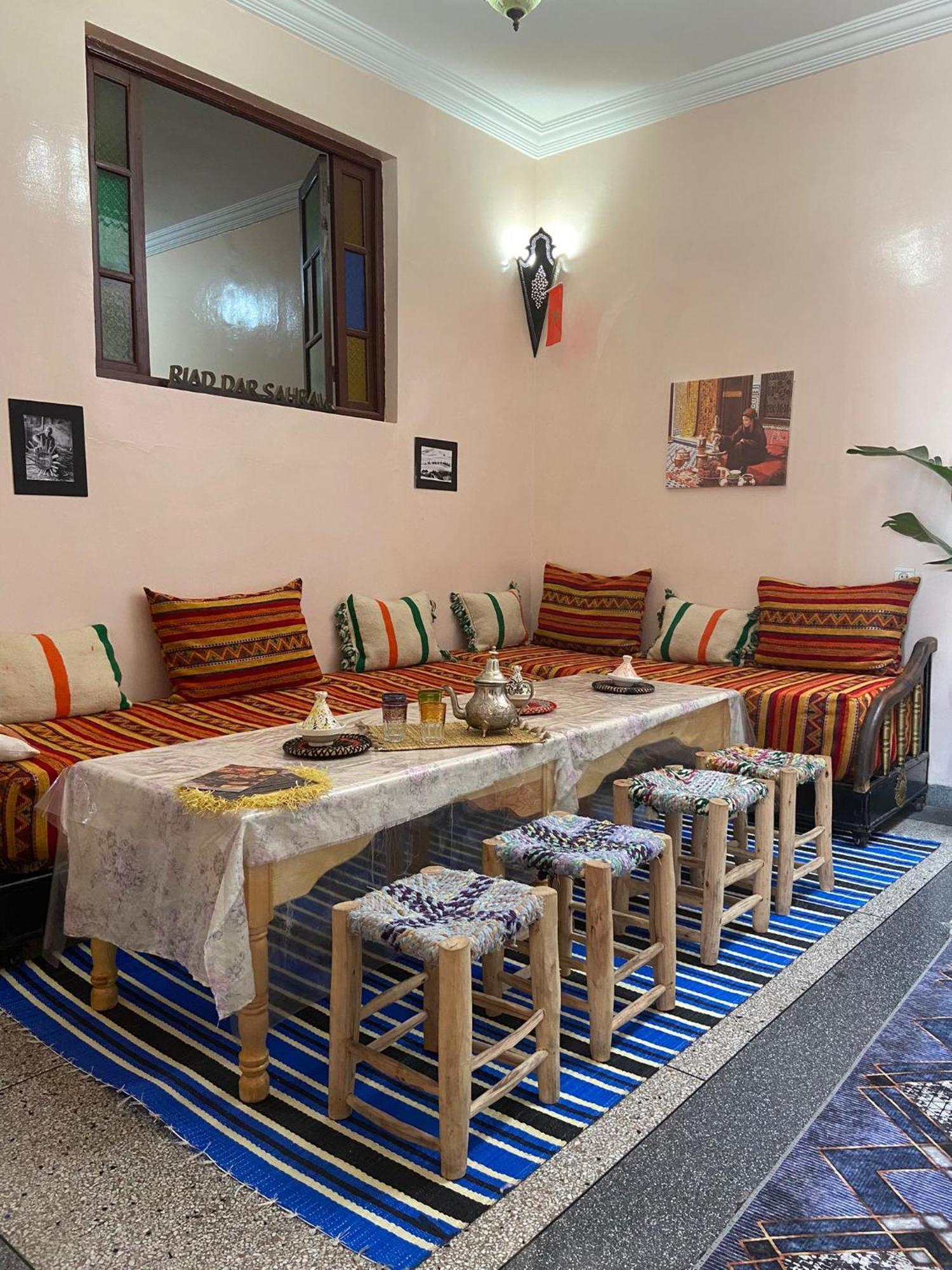 Riad Dar Sahrawi Marrakesh Buitenkant foto